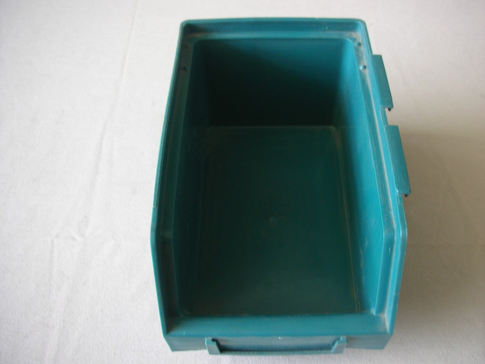 Alfa 3 Alfredo Martini Wolf Mouth Container