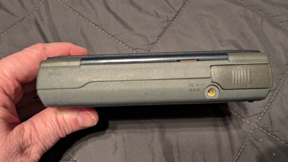 Vintage Sony Data Discman Electronic Book Player DD-95