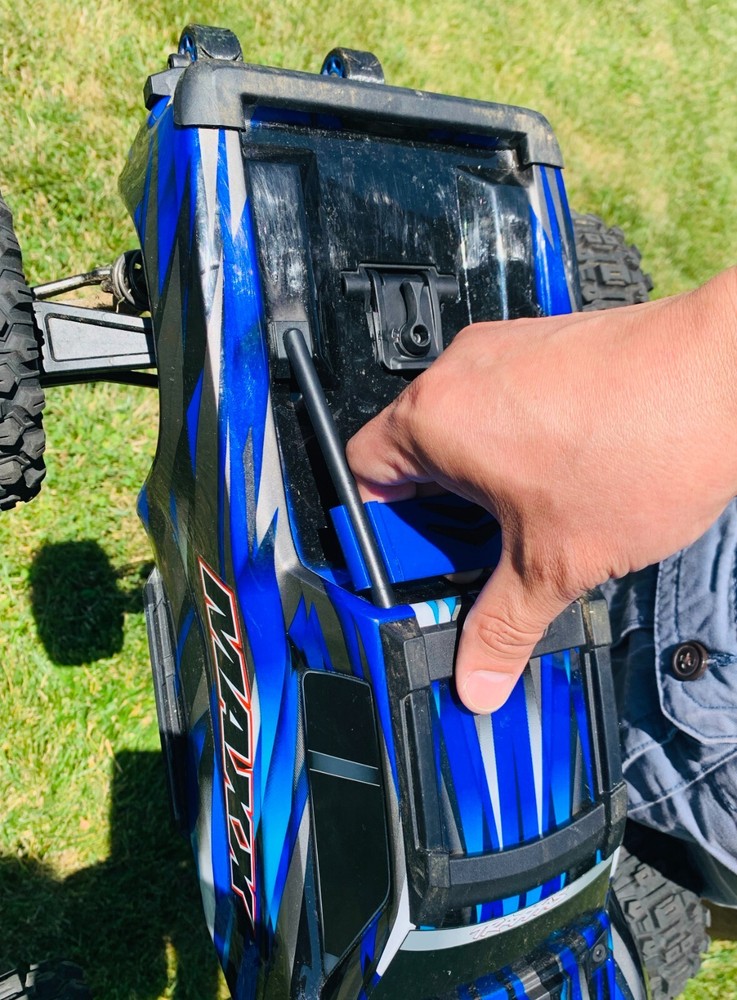 Custom Carrying Handle compatible with Traxxas Maxx 4s Multiple Colors RC body