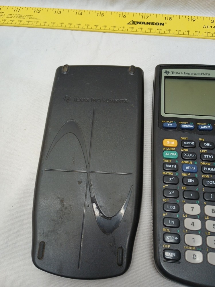 Texas Instruments Ti-83 Plus Edition Graphing Calculator Works(Needs Batteries)