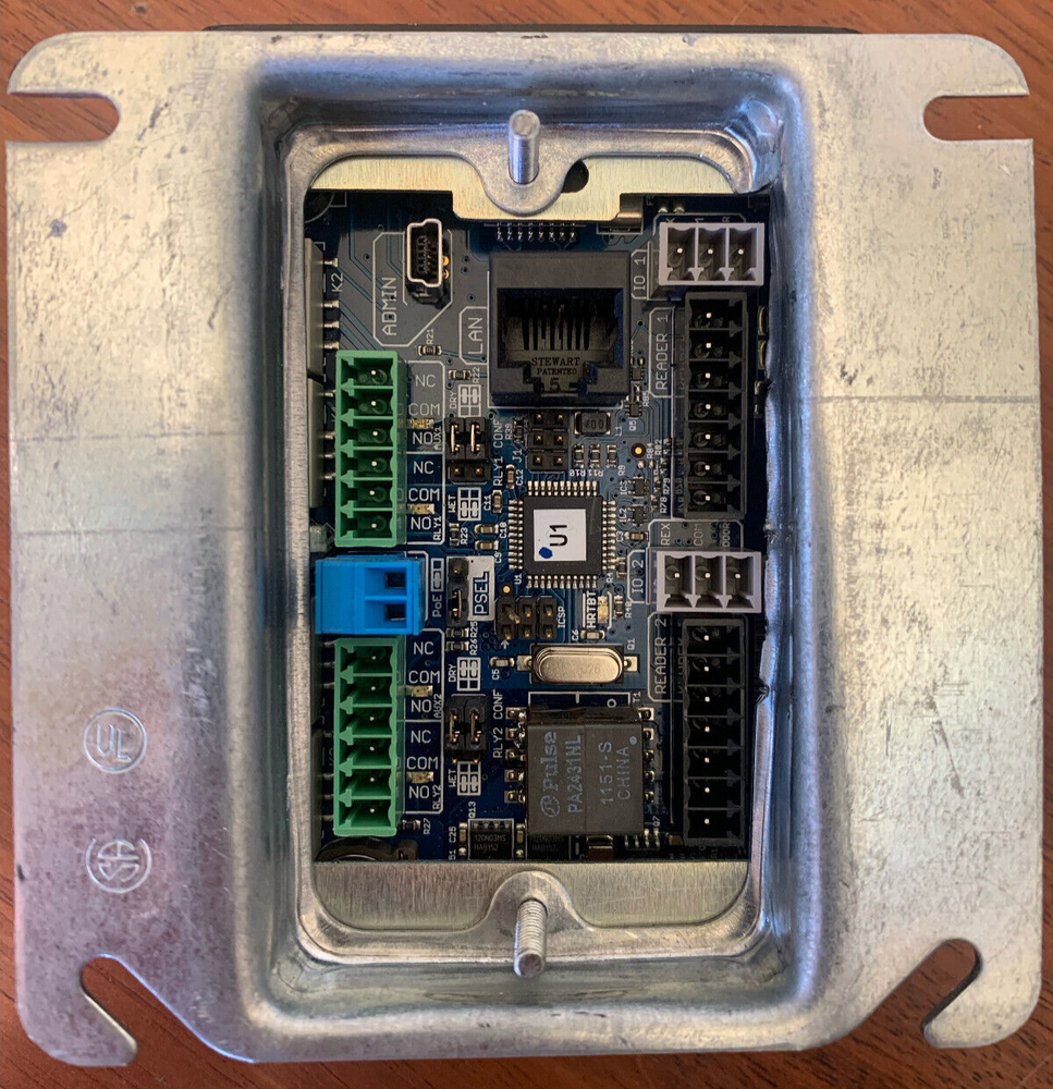 Brivo Systems LLC ACS Door Controller AC8-IPDC-2E USED