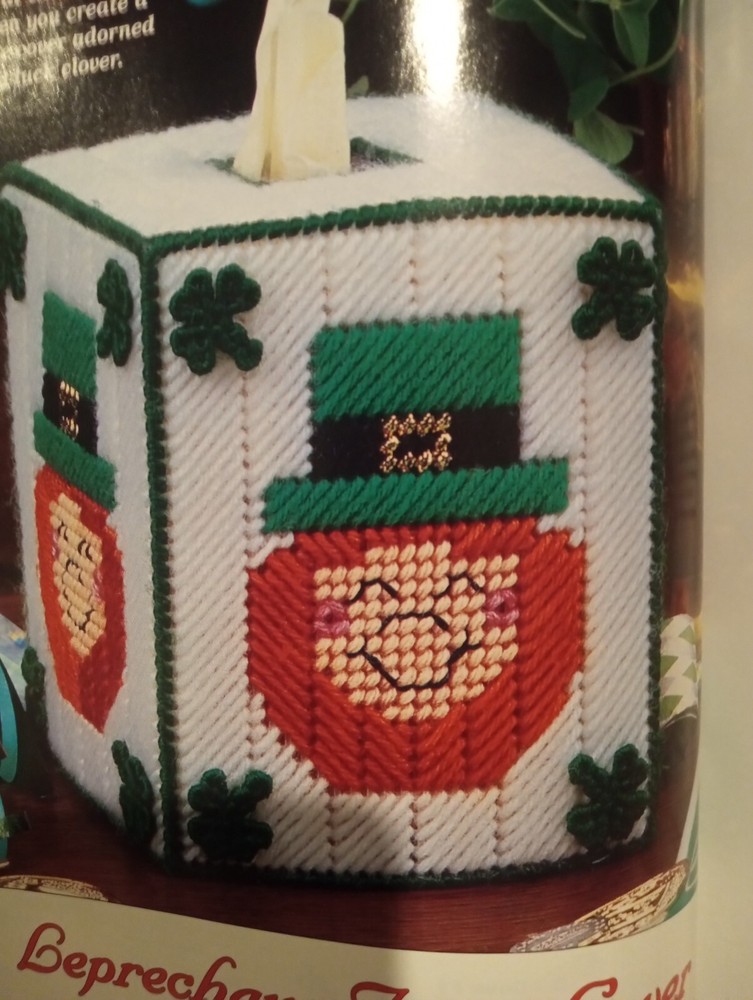 Holiday Christmas Decor Plastic Canvas Pattern Book Halloween Easter St Patrick