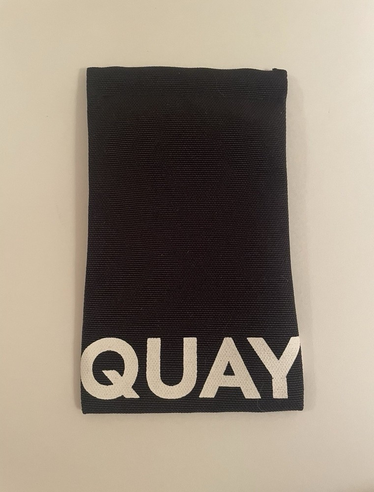 Quay Sunglass Case