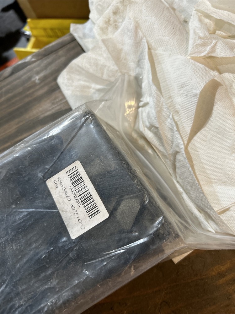 Pinfox IP65 Plastic Box Waterproof Electronic Enclosure Junction Box (NP1)