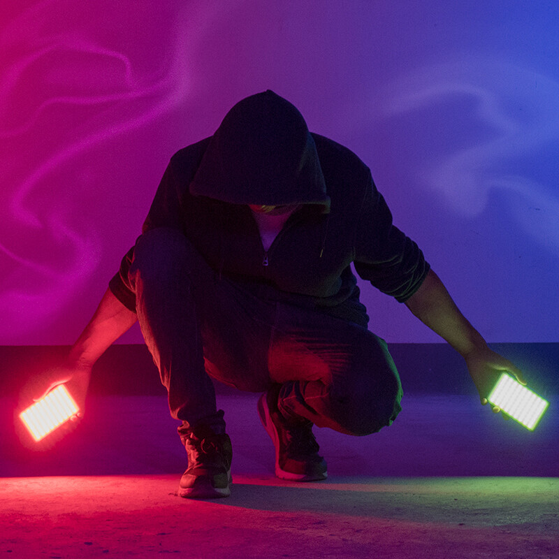 Hakutatz Pocket Size AW RGB LED Light iOS Android Apps Control Video Vlog Effect