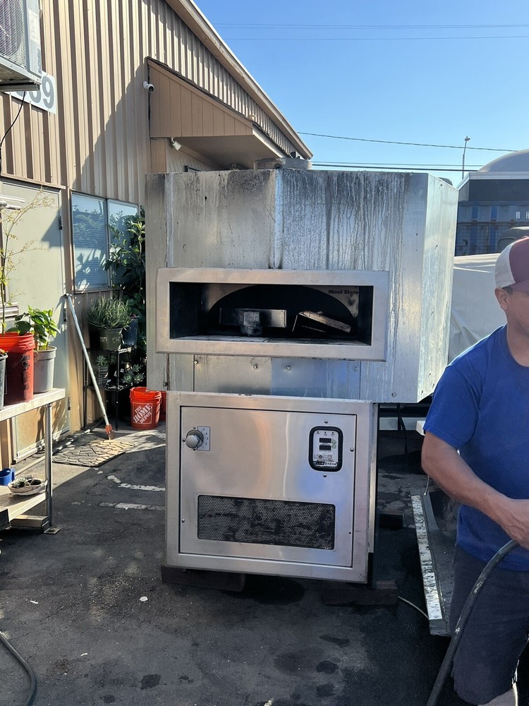 Pizza Oven