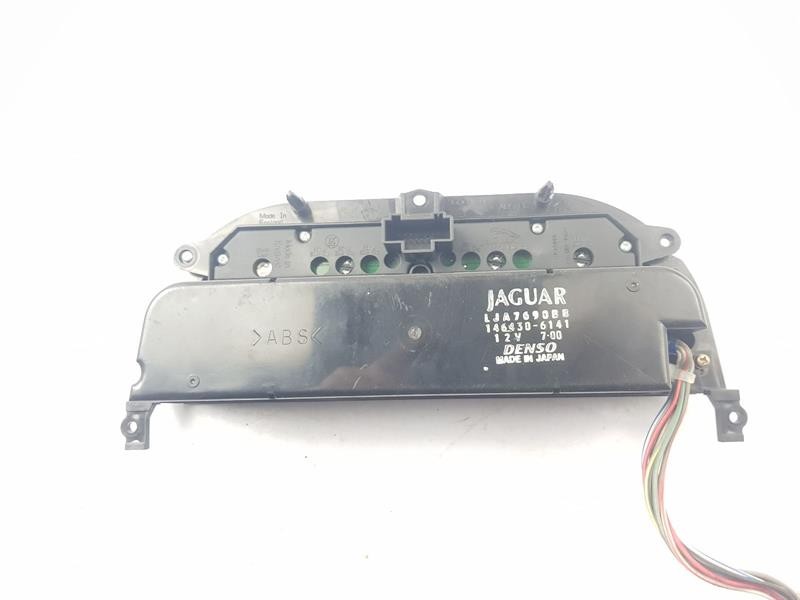 2001 JAGUAR XJ HEATER CONTROL PANEL ASSEMBLY LJA7690BB