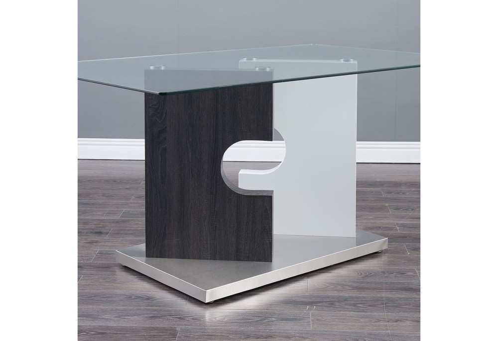 IRIS DINING TABLE