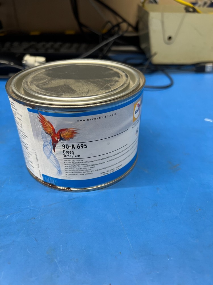 BASF Glasurit 90-A695 Green Mixing Base .5L