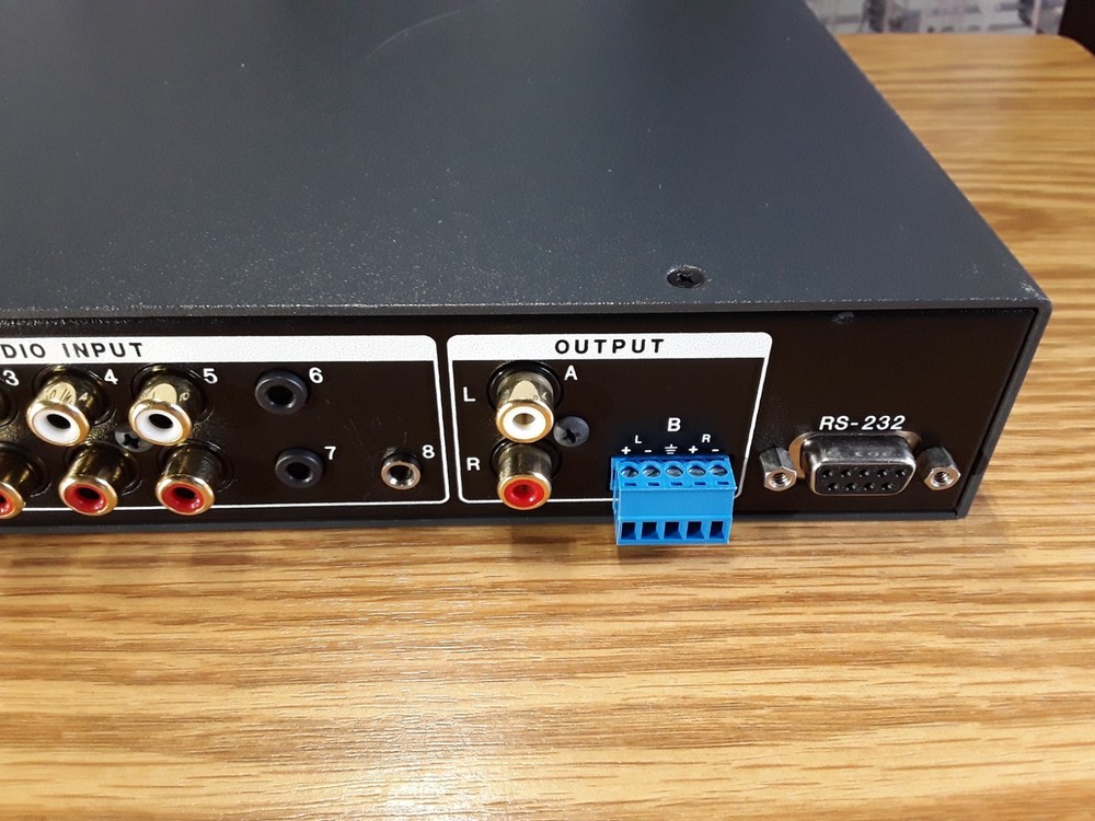 Extron Scaling Presentation Switcher Model: IN1508