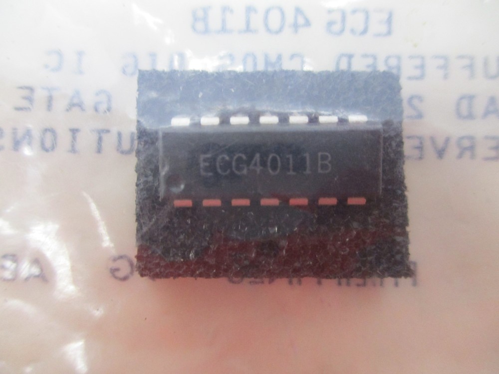 ECG COMPONENT ECG4011B CHIP NSMP