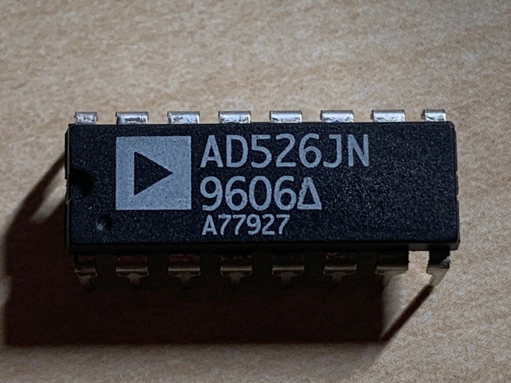 AD526 Software Programmable Gain Amplifier