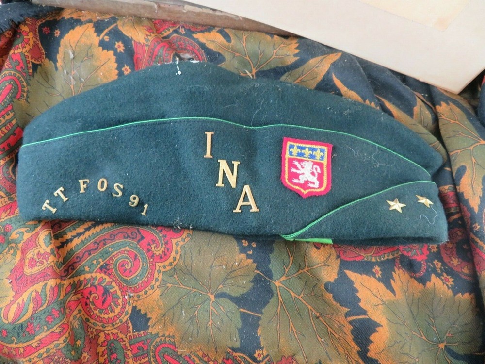 old beret cap scout? scouting? felt lyon star badges