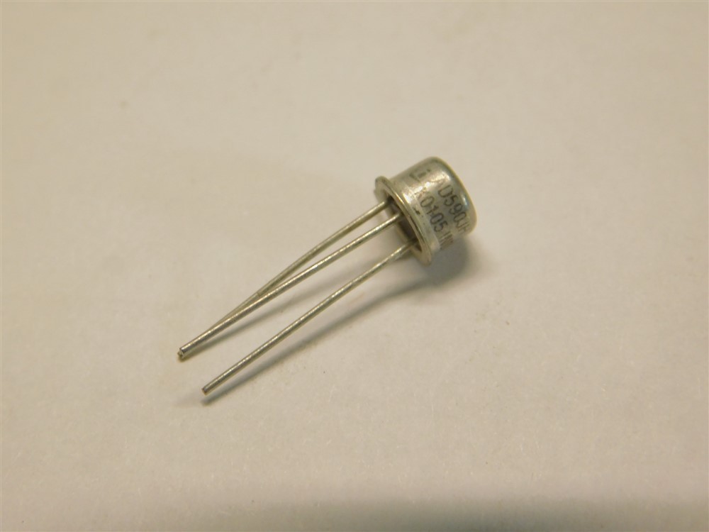 Intersil AD590JH 2-Wire Current Output Temperature Transducer, Metal Can Package