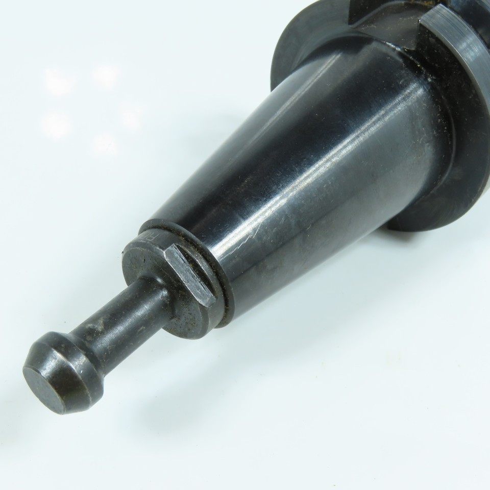 Command B4C5-0016-B BT40 ER16 Collet Chuck Tool Holder 4-1/2" Projection