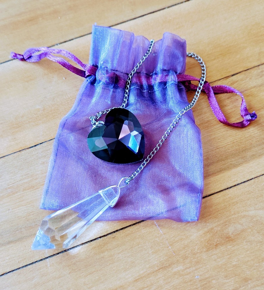 Pendulum, Handmade, Romance