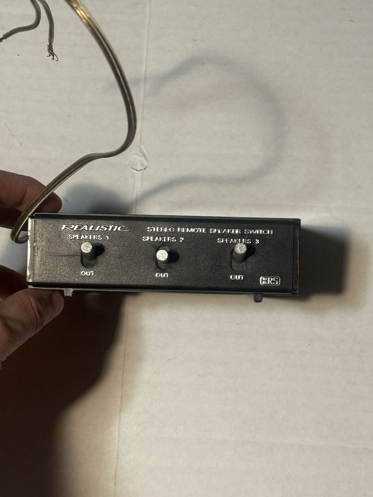 Realistic Stereo Remote Speaker Switch, model 40-125A