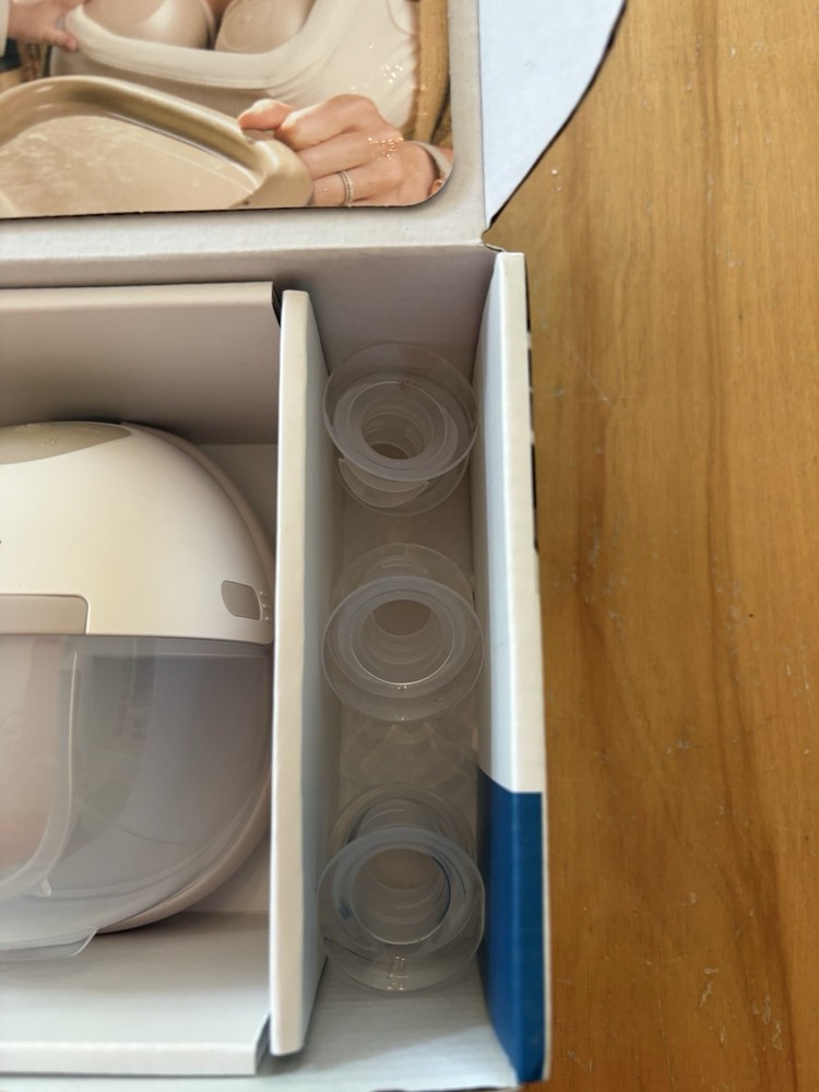 Eufy E20 Breast Pump With Extra 27mm Flanges