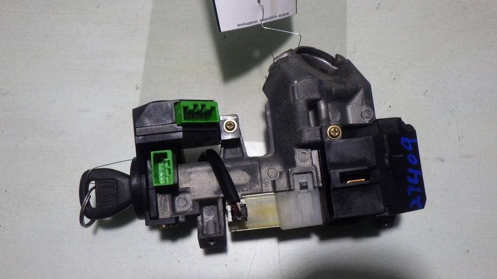 02 HONDA CIVIC Ignition W/Key