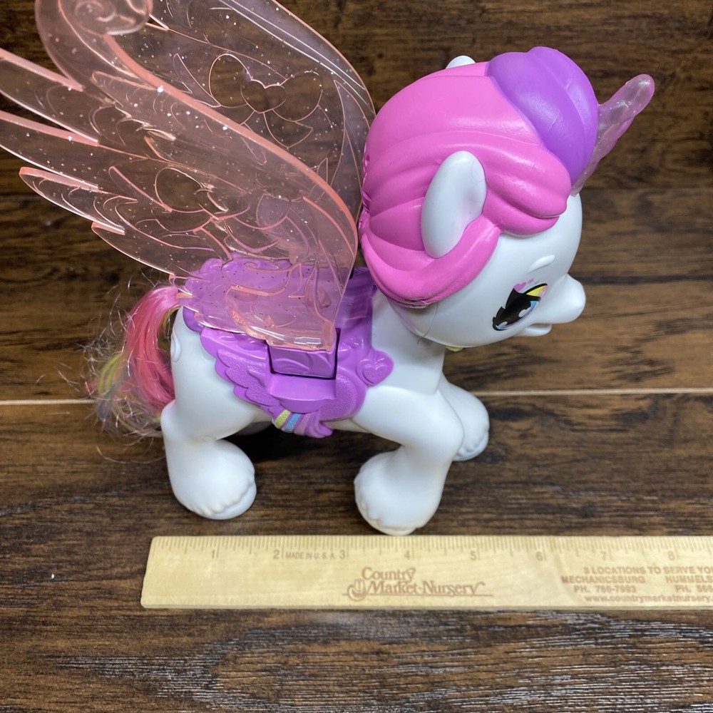 Hatchimals Interactive Unicorn Pegasus Rainbow Braids Lights Up Talks