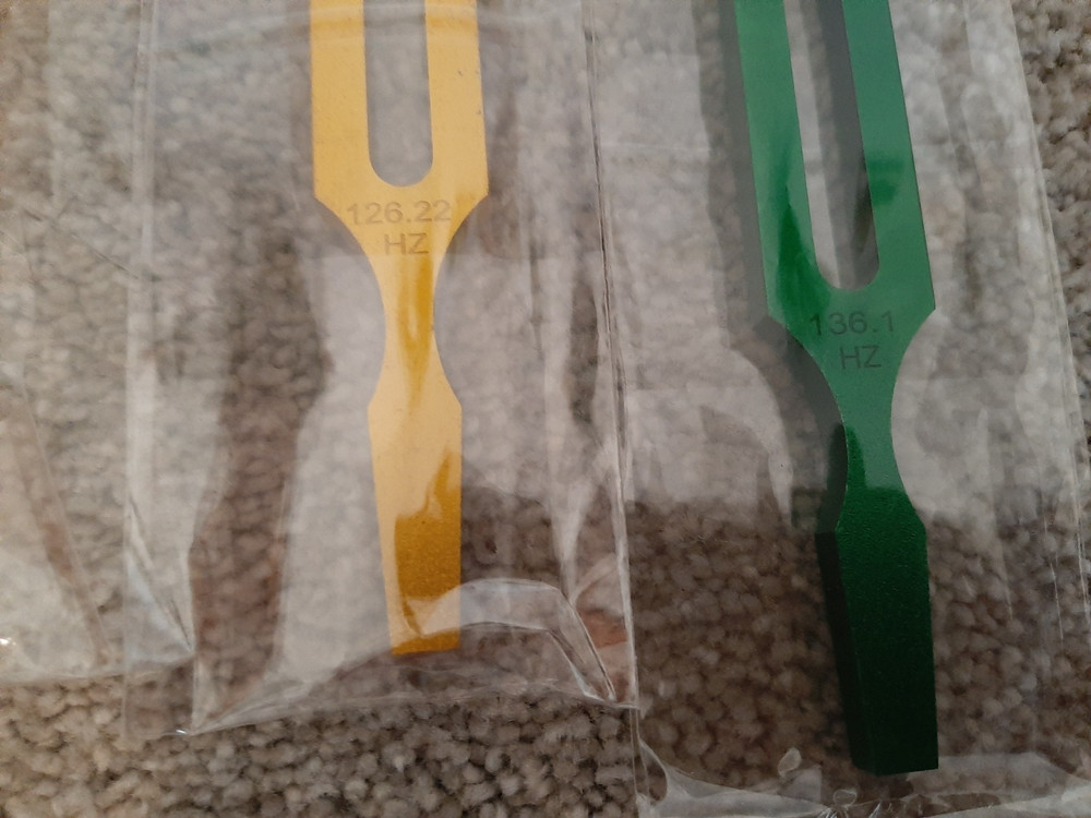 Colored Chakra Healing Tuning Forks Set 7 forks