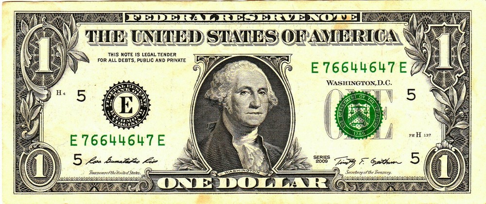 $1 2009 Fancy Serial E76644647E