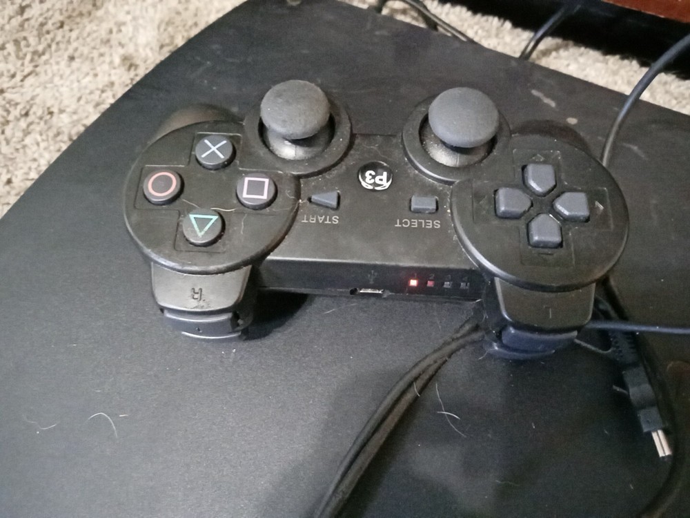 Used Sony PS3 With 1 Controller (TESTED)