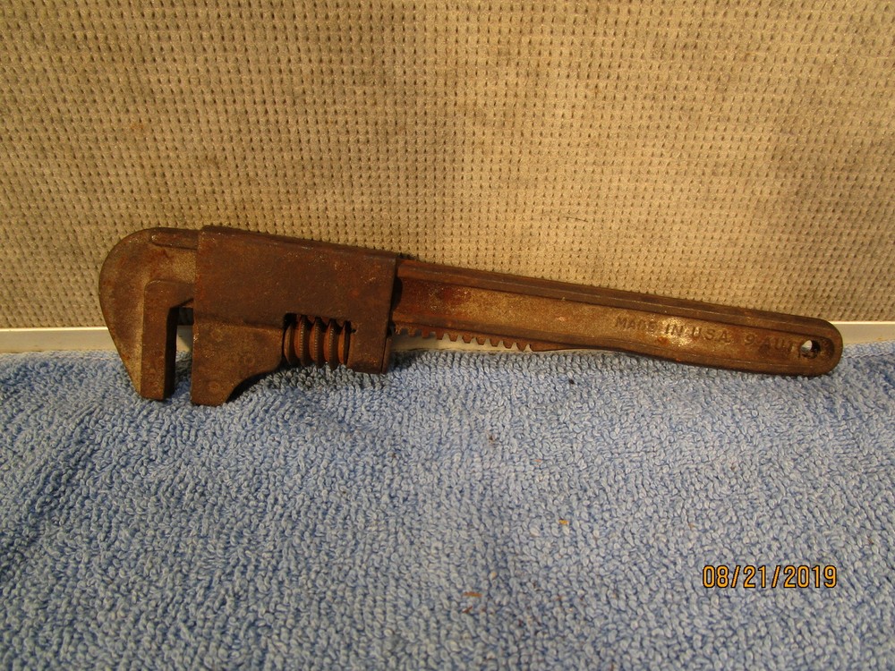Vintage 9 Inch Monkey Pipe Wrench USA Made 9 Auto