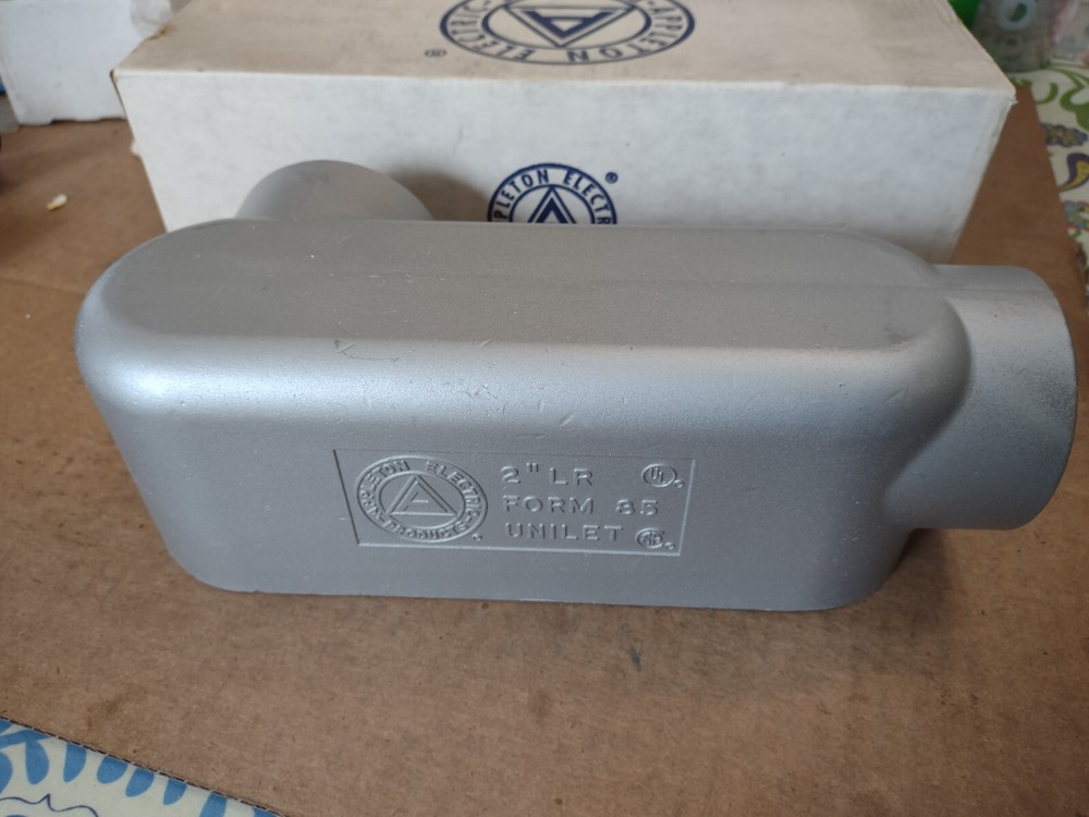 Appleton LR200-A 2" Aluminum Unilet Form 85 - NIB