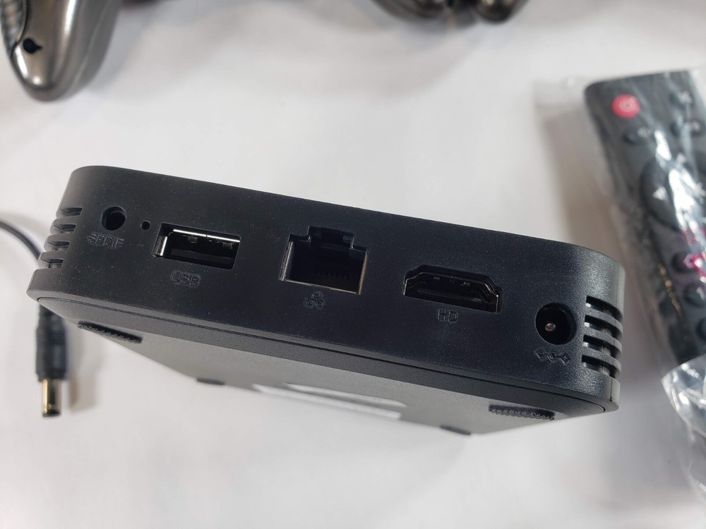 TX3 Video Games Console (MISSING SD CARD) NO GAMES INSTALLED