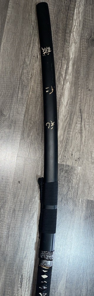 Japanese Style Black 41" Replica Katana (E6)