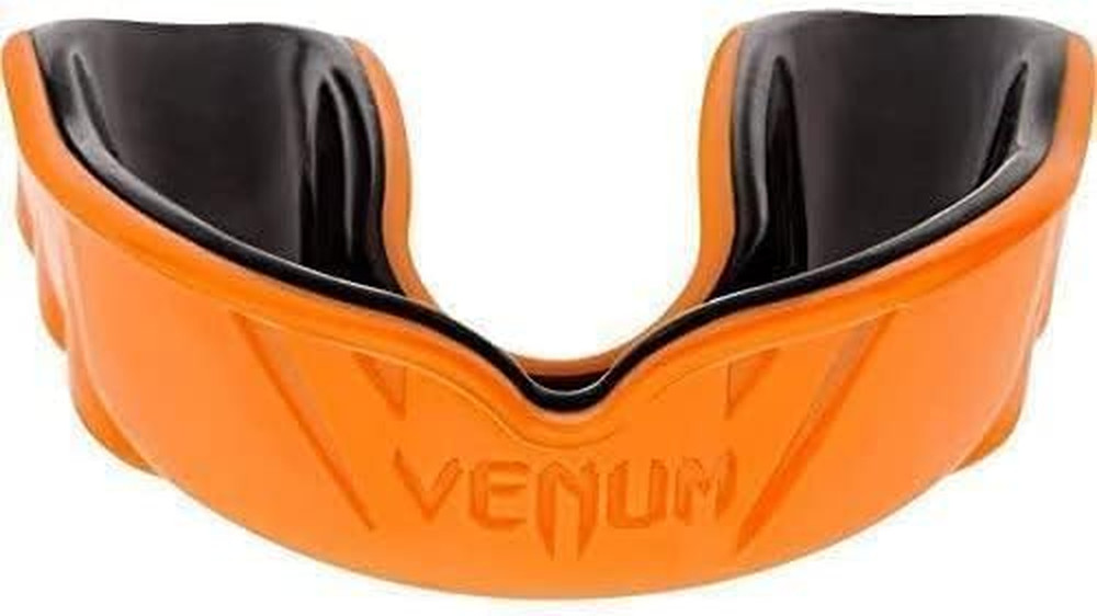 Venum Challenger Mouthguard - Black/Orange