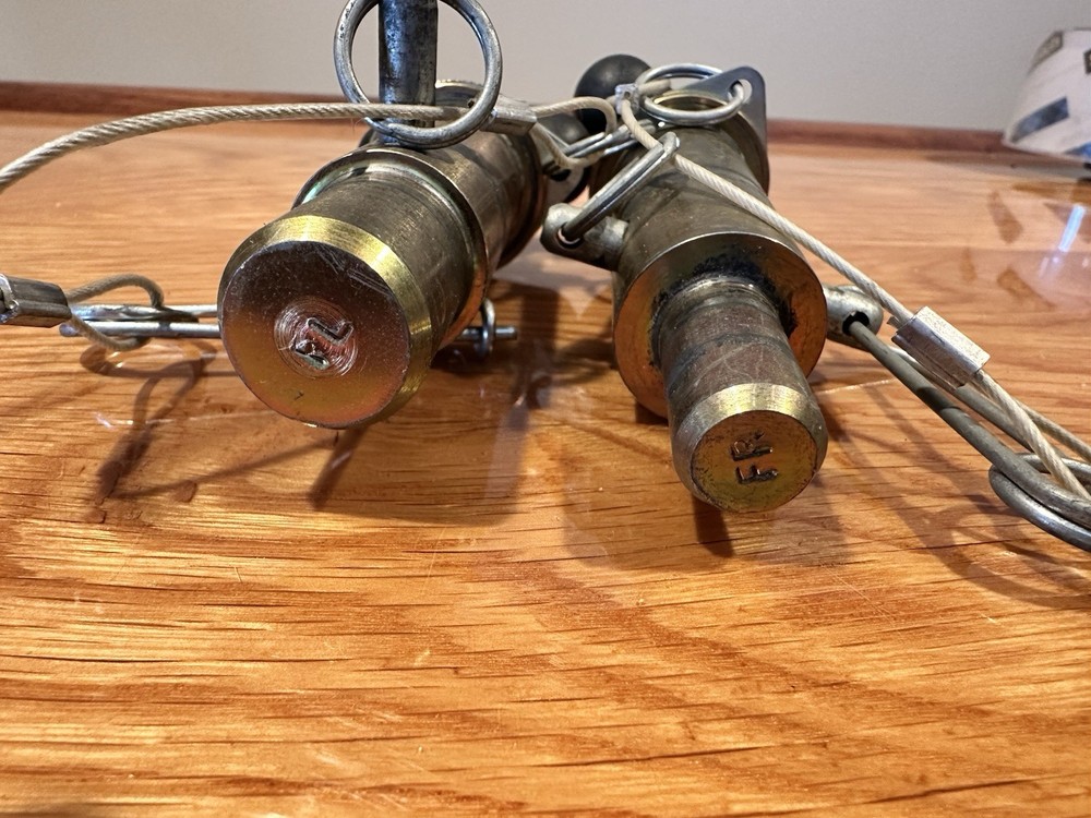 Pit bull Trailer Restraint System Pins Yamaha R6 06-16