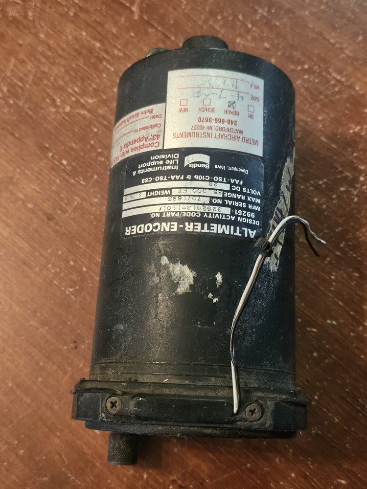 Bendix Altimeter Encoder Indicator 28V PN 99251-3252013-1101 Aviation Gauge