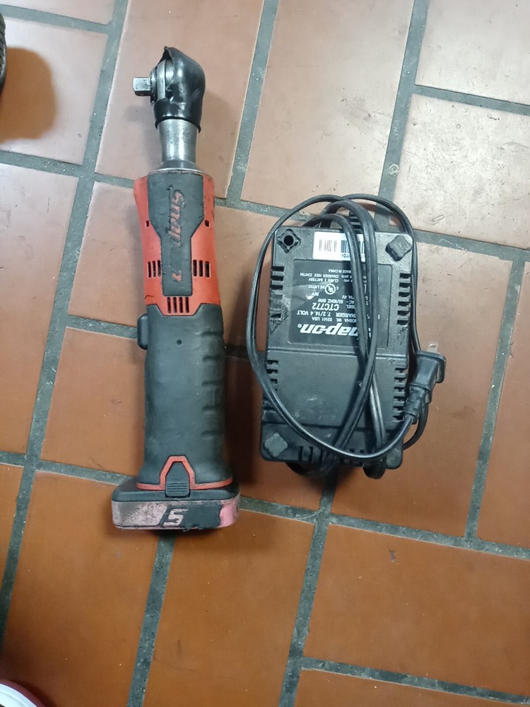 Snap-On Tools CTR761C 3/8" Ratchet + Battery & Charger