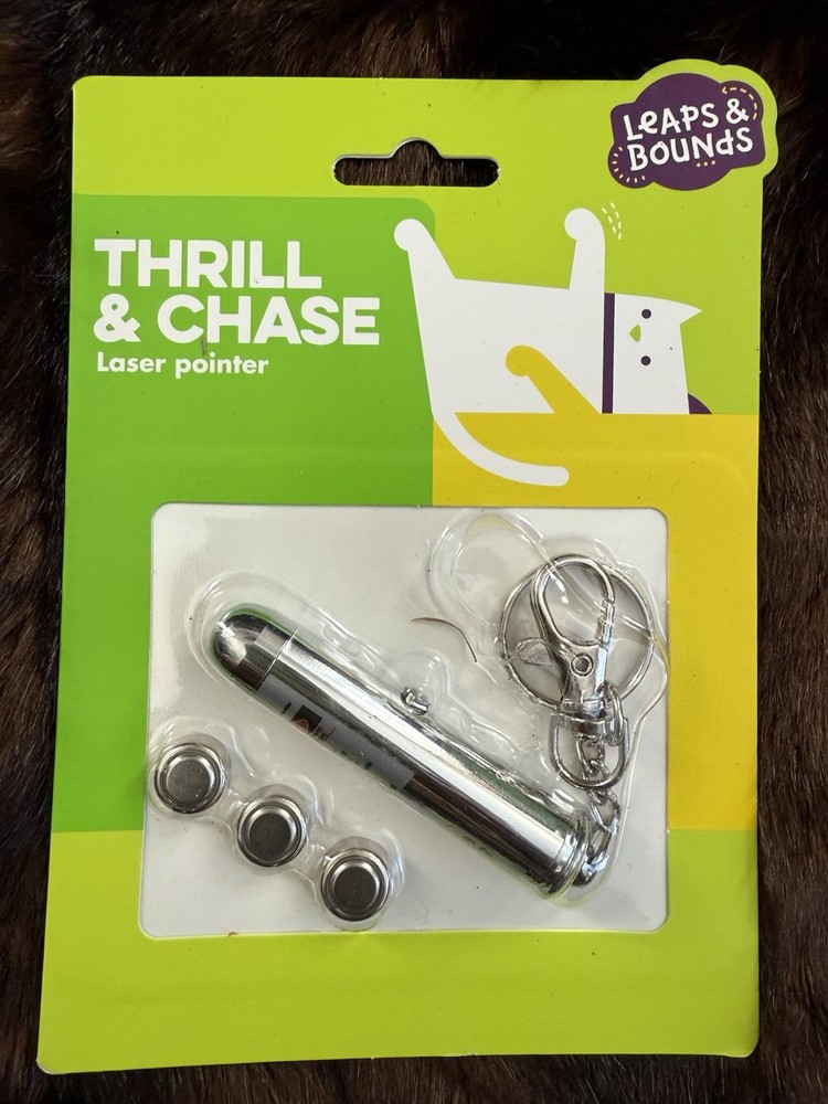 Thrill & Chase Laser Pointer