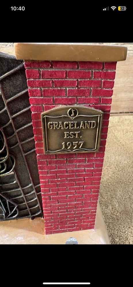 Elvis Presley Graceland Gate Bookends With Original Box