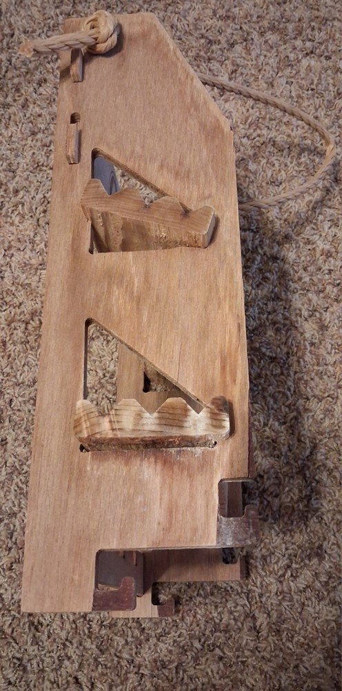 Dr. Squatch /Wooden Adjustable Soap Caddy Rare/ Hard To Find