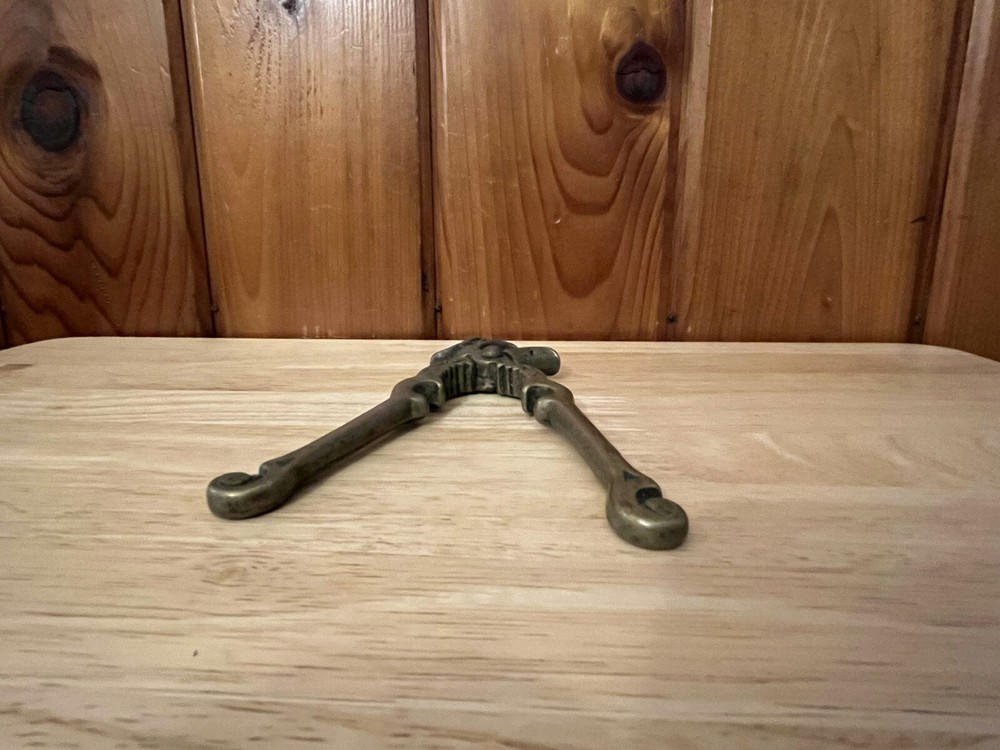 Vintage Eagle Bird Head Brass Nut Crab Cracker Bottle Opener Nutcracker