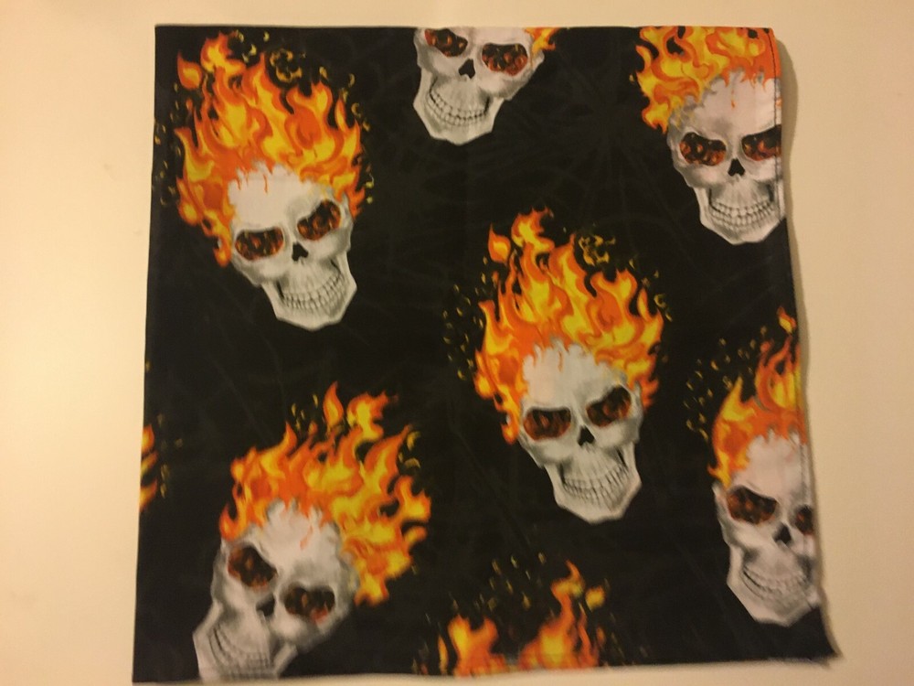 HANDMADE SKULL. BANDANAS 100% COTTON
