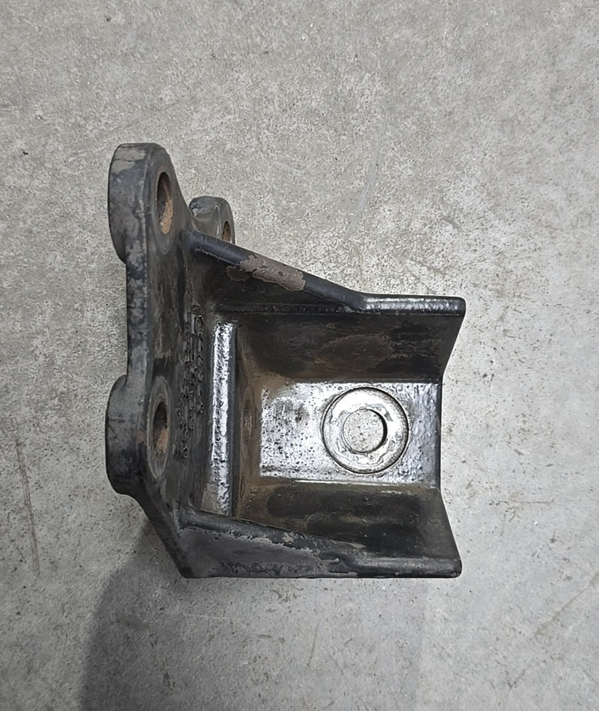 Caterpillar C15 Engine Mount #05-25131R