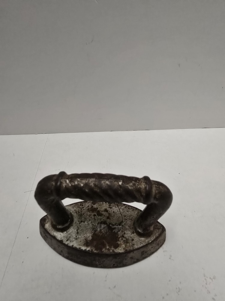 Antique Mini Cast Iron Sad Iron, 3"