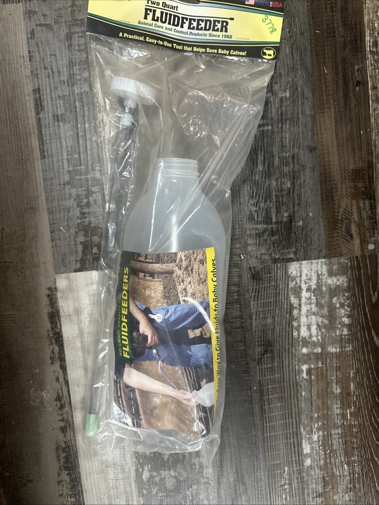 TWO QUART NO CRIMP GRAVITY FED FLUID FEEDER WITH PLASTIC