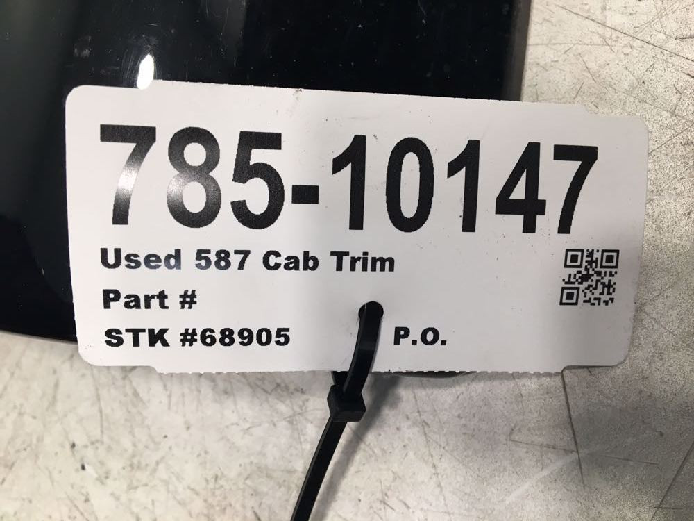 2013 Peterbilt 587 Cab Exterior Trim Panel (785-10147)