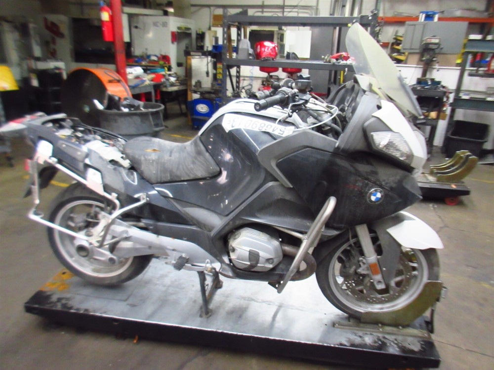 2014 BMW R1200 R1200RT Right Handlebar Switch Throttle Control Grip