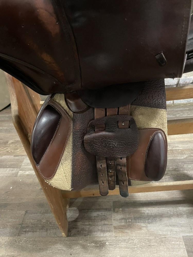 Prestige English Saddle