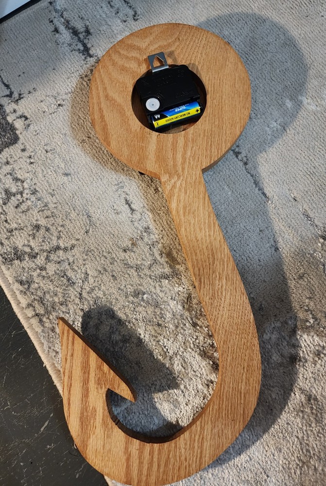 Ramar Ind 1983 Fish Hook Clock Walleye Wood