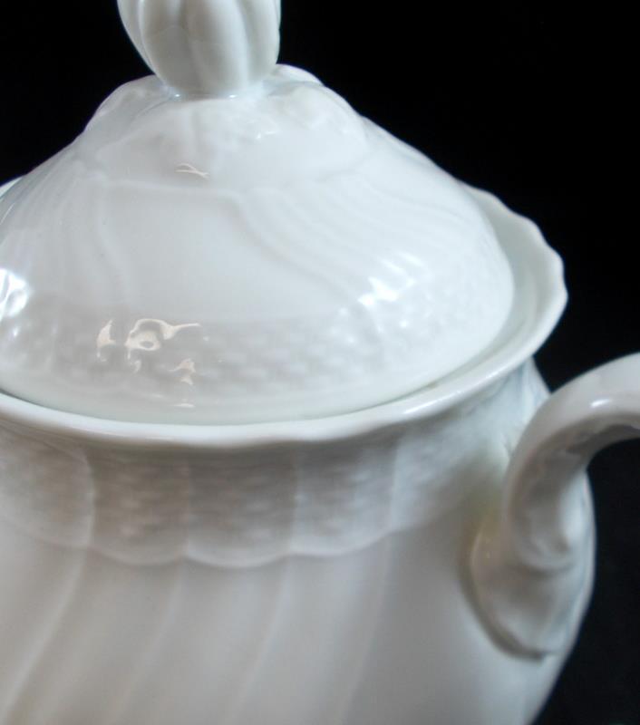 Richard Ginori Bianco White Small Coffee Pot