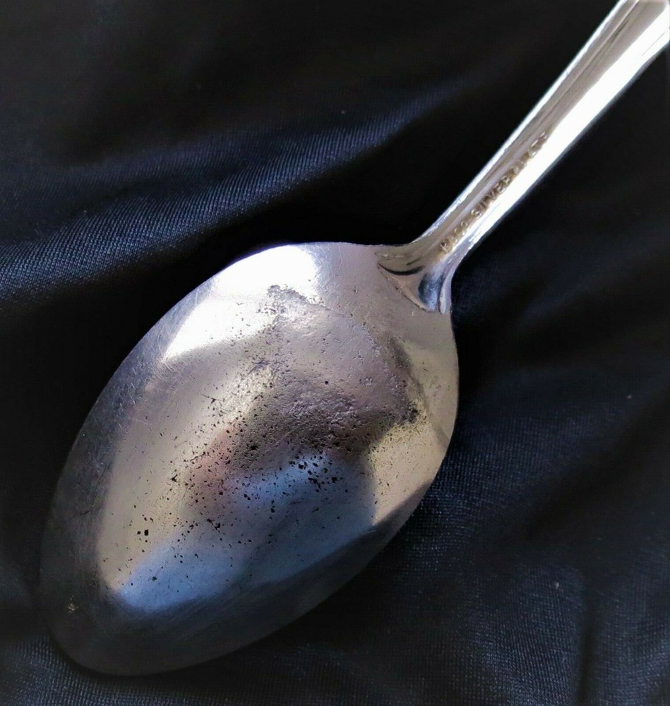 H. B. Co. Silverplate (Pattern Two) Teaspoon: 5 7/8 " Long: SHIPS FREE & INSURED