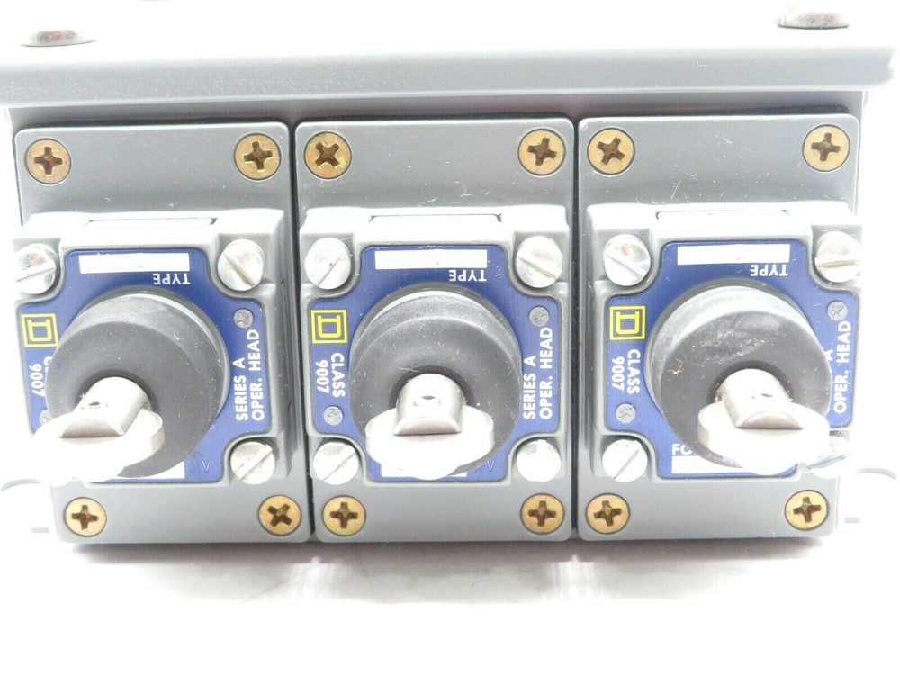 NEW SQUARE D 9007 CB306 MULTI UNIT LIMIT SWITCH TYPE D SERIES A
